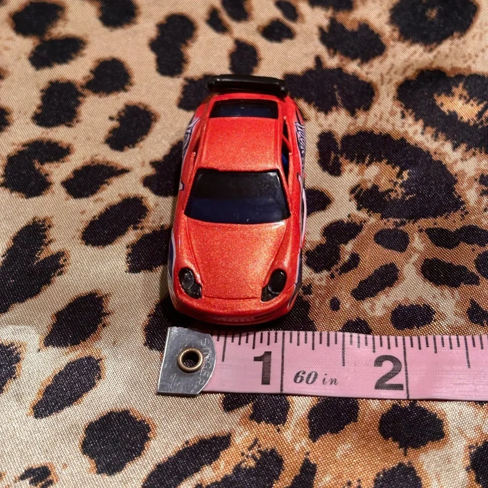 Hot Wheels 1998 Porsche 911 GT3 CUP Diecast Car